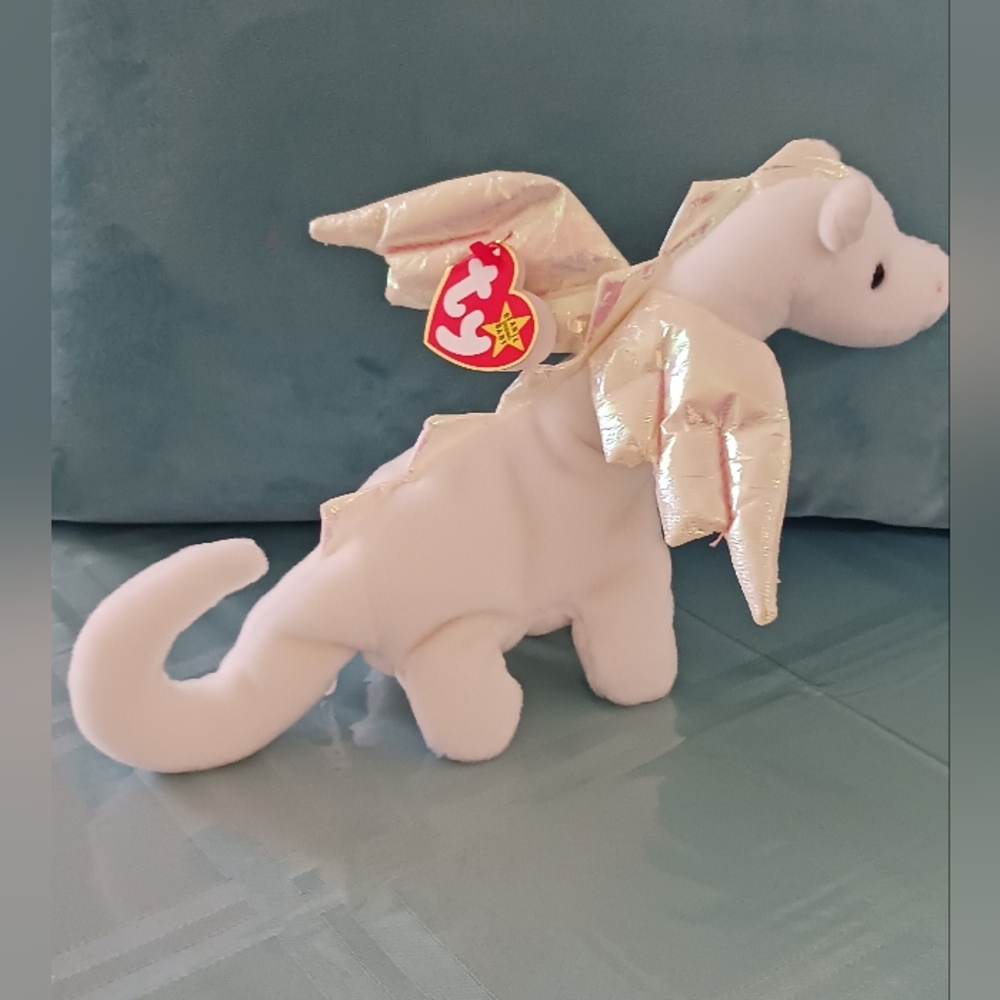 "Magic" the TY Beanie Baby Dragon